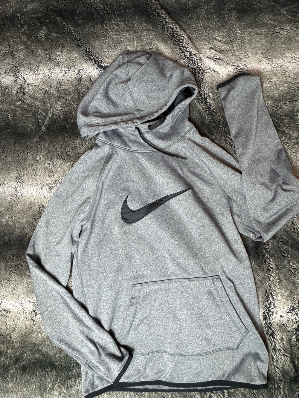 Nike Gray Women’s Pullover Hoodie with Black Swoosh